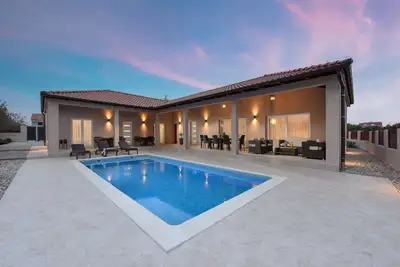 Image de Villa Casa Kasijan (V0172-K1) - Debeljak