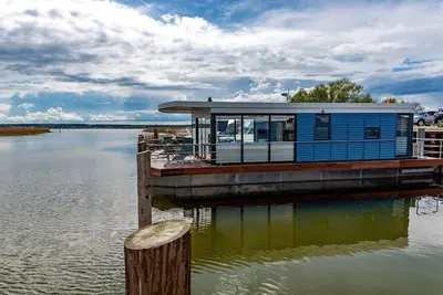 Image de Hausboot für 4 Gäste mit 45m² in Peenemünde