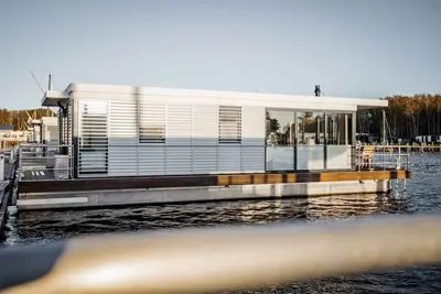 Image de Houseboat for 4 guests with 45m² in Peenemünde (251101)
