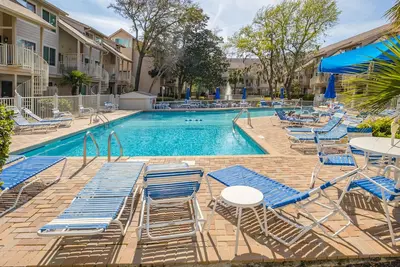 Image de Family Villa w/ Private Patio, Steps to Pool, Bbq, Bikes