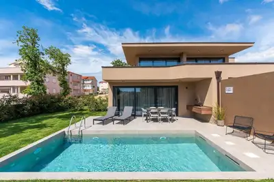 Image de Appartement de vacances Karigador pour 1 - 5 personnes avec 2 chambres à coucher - Appartement de va