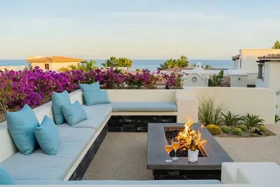 Image de Gated Oceanview Haven | Infinity Pool & Fire Pit