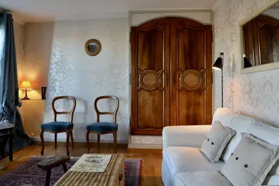 Image de Appartement avec balcon superbe vue sur la Seine