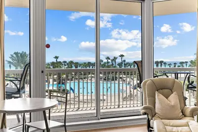Image de Newly Renovated w/ Beach View Pool View -No Resort Fees