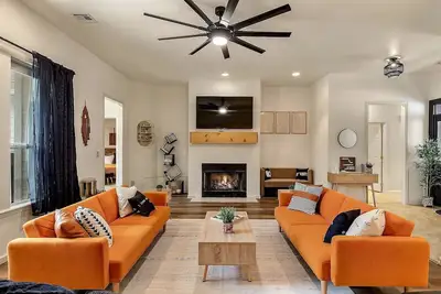 Image de The Woodbriar, close to Hard Rock Casino, downtown Tulsa/Bok + patio w/fire pit