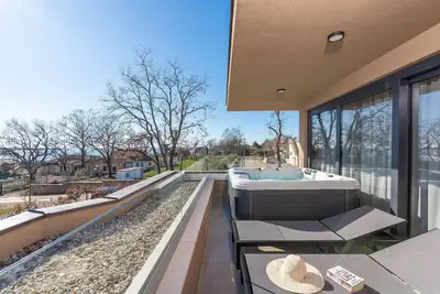 Image de Appartement de vacances Karigador pour 1 - 5 personnes avec 3 chambres à coucher - Appartement de va
