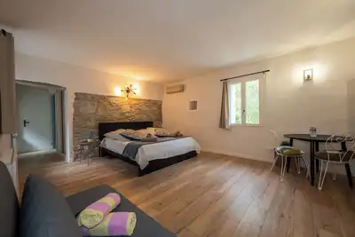 Image de Suite Dame Isaure - Chambre Double Avec Salle de Bains Privative