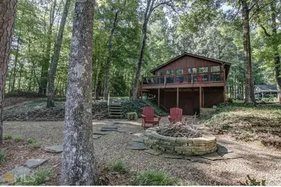 Image de Cozy Waterfront Bungalow w\/ Boat Dock & Fire Pit Perfect for the Weekend or Week