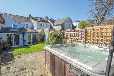 Image de Glenydd, New Quay - Trois Chambres Gîte, Couchages 6