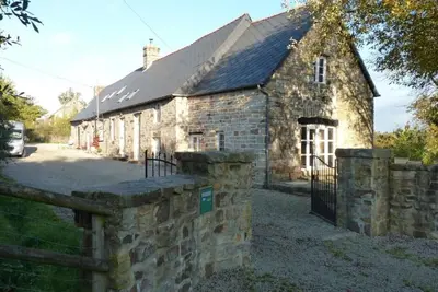 Image de La Longere a tranquil, rural stone cottage, cosy and comfortable.