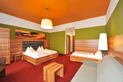Image de Vierbettzimmer mit Dusche Oder Bad\/wc - Hotel Ertl
