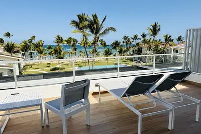 Image de Exclusive Penthouse with Ocean View at Playa Palmera Beach Resort, Punta Cana\n