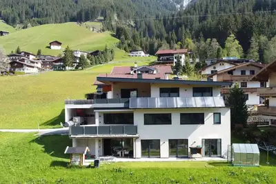 Image de Bel appartement pour 4 personnes avec Wifi, Tv, terrasse et parking