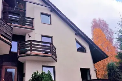 Image de Confortable appartement pour 10 personnes avec Wifi, Tv, balcon, animaux admis et parking