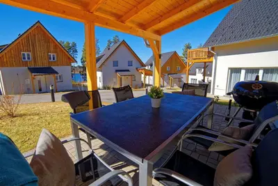 Image de Magnifique maison de vacances privée pour 10 personnes avec Wifi, Tv, terrasse et parking
