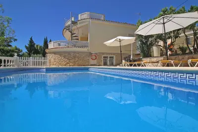 Image de Magnifique maison de vacances privée avec climatisation, Wifi, piscine privée, terrasse, parking