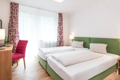 Image de Familienzimmer \"groĂźglockner Suite\" - Hotel zur Post 3superior - Ihr Familienhotel