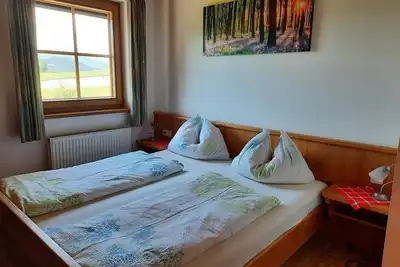 Image de Ferienwohnung Bergsicht, 2 Schlafräume - Pension Hecher