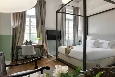 Image de Delightful Athens Apartment | 1 Bedroom Suite | Apartment Elexsion | Furnished Balcony with City View | Athinaidos