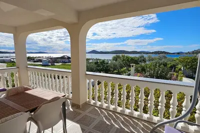 Image de Apartments Olga - two bedroom apartment with a sea view A2