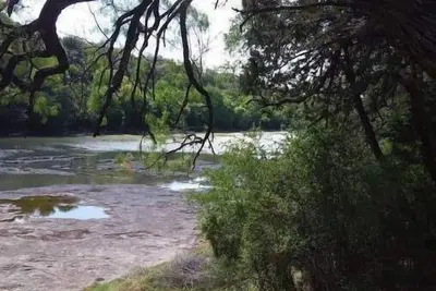 Image de Waterfront-Secluded- Pet Friendly-Colorado River-Stargazer Home On River!