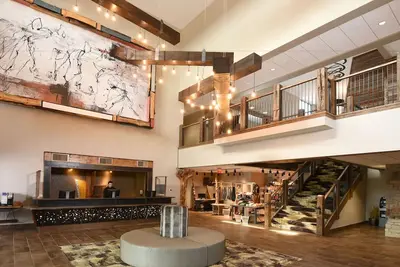 Image de Home Away from Home: Enjoy Genuine Hospitality in Tulsa | 3 Units