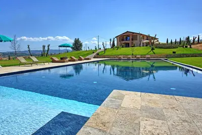 Image de Maison de vacances privée avec climatisation, Wifi, piscine privée, Tv, patio, vue panoramique