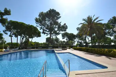 Image de Bel appartement pour 6 personnes avec climatisation, Wifi, piscine, Tv, terrasse et animaux admis