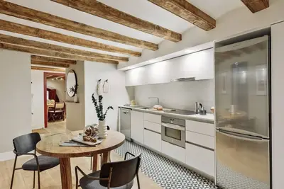 Image de Vila - 3 bedrooms and office in El Born