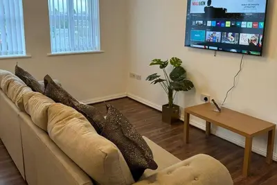 Image de Apt Sleeps5-Parkg-Netflix-near city centre/Etihad