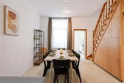 Image de Huswell - Renovated house in the city center - Pets welcome!
