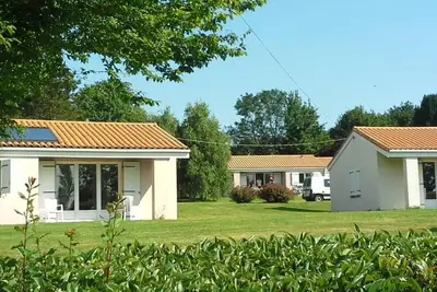 Image de Lakeside Family Oasis with Outdoor Fun & Kitchen | 2 Units | Near Abbaye Royale