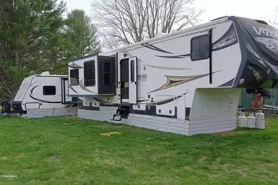 Image de Mountain Camper by Falls Creek Falls State Park, 13 miles from historic Pikeville