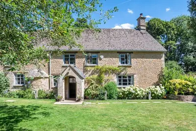Image de Beautiful cottage near Soho Farmhouse