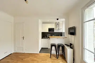 Image de Studio Cozy à Deux Pas de Montparnasse!