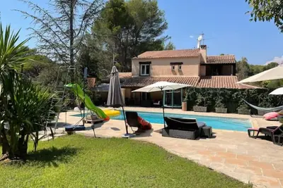 Maison mitoyenne Mougins Piscine jardin privatif