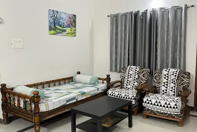 Image de The 2 Bhk Apartment near Aig at Gachibowli. Is available as a whole unit.