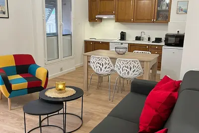 Image de Au cœur du Vieux-Port de Bastia: Appartement La Marine, climatisé, tout confort