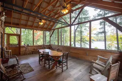 Image de Lakefront cottage on serene Nh lake! Swim, kayak, fish, and enjoy nature.
