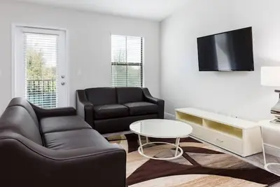 Image de Lovely 2 Bed 2 Bath Town Home-2sltth1