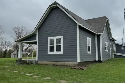 Image de New Listing Charming Country Home Near Grand Park and Downtown Zionsville
