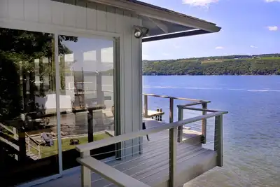 Qka Lake Escape located on Keuka Lake! ❤️