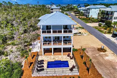 Image de The Sand Pearl-New/N Cape/Steps to Beach/5 Br