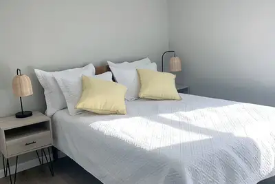 Image de Newly renovated house in Niagara Falls Ny.