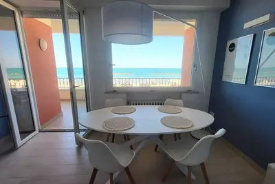Image de Blue house - apartment by the sea