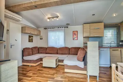 Image de Mobil-home 3 ch 6\/8 pers avec climatisation 8 personnes