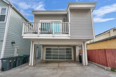 Image de Stunning Newport Beach House - Location!