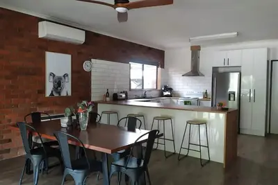 Image de 37 Myrtle - Prefect Location to Explore the Alpine Region