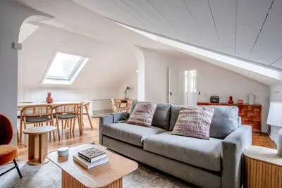 Image de Blueground | Alfama, completely furnished