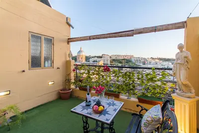 Image de Sunny Maltese townhouse Madonnina Kalkara, Kalkara, Malta